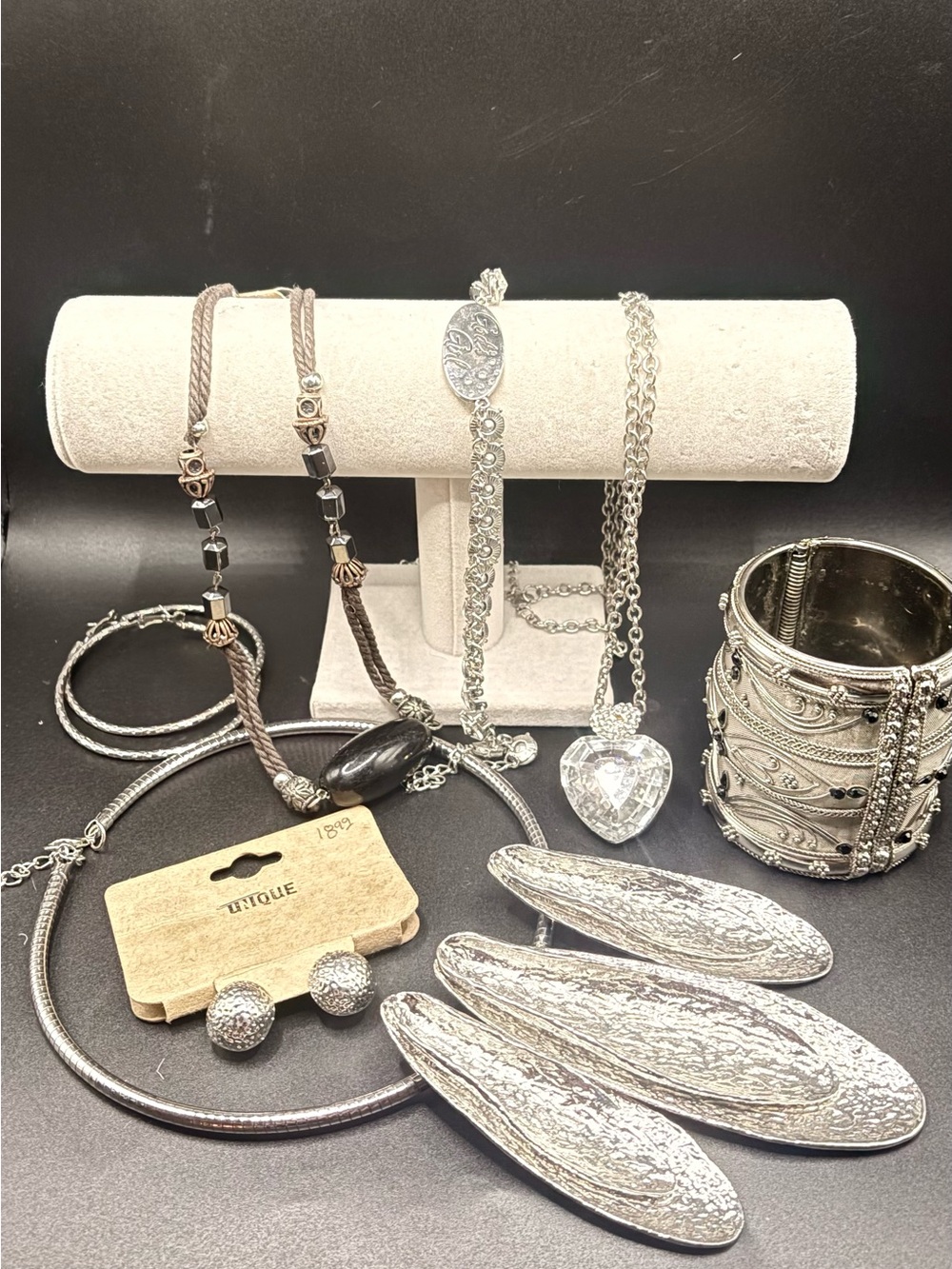 Vintage Costume Jewelry Lot Silver Tone Necklaces Bracelet Cuff Earrings 7 piece